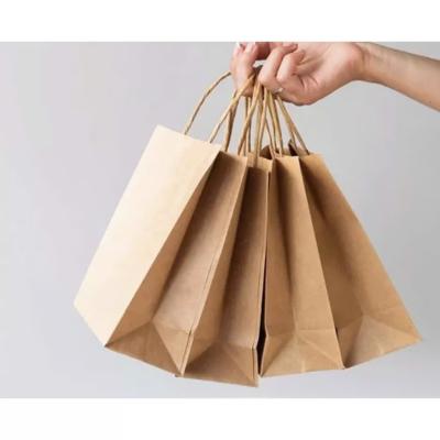 TÚI GIẤY KRAFT ĐÁY VUÔNG CÓ QUAI XÁCH